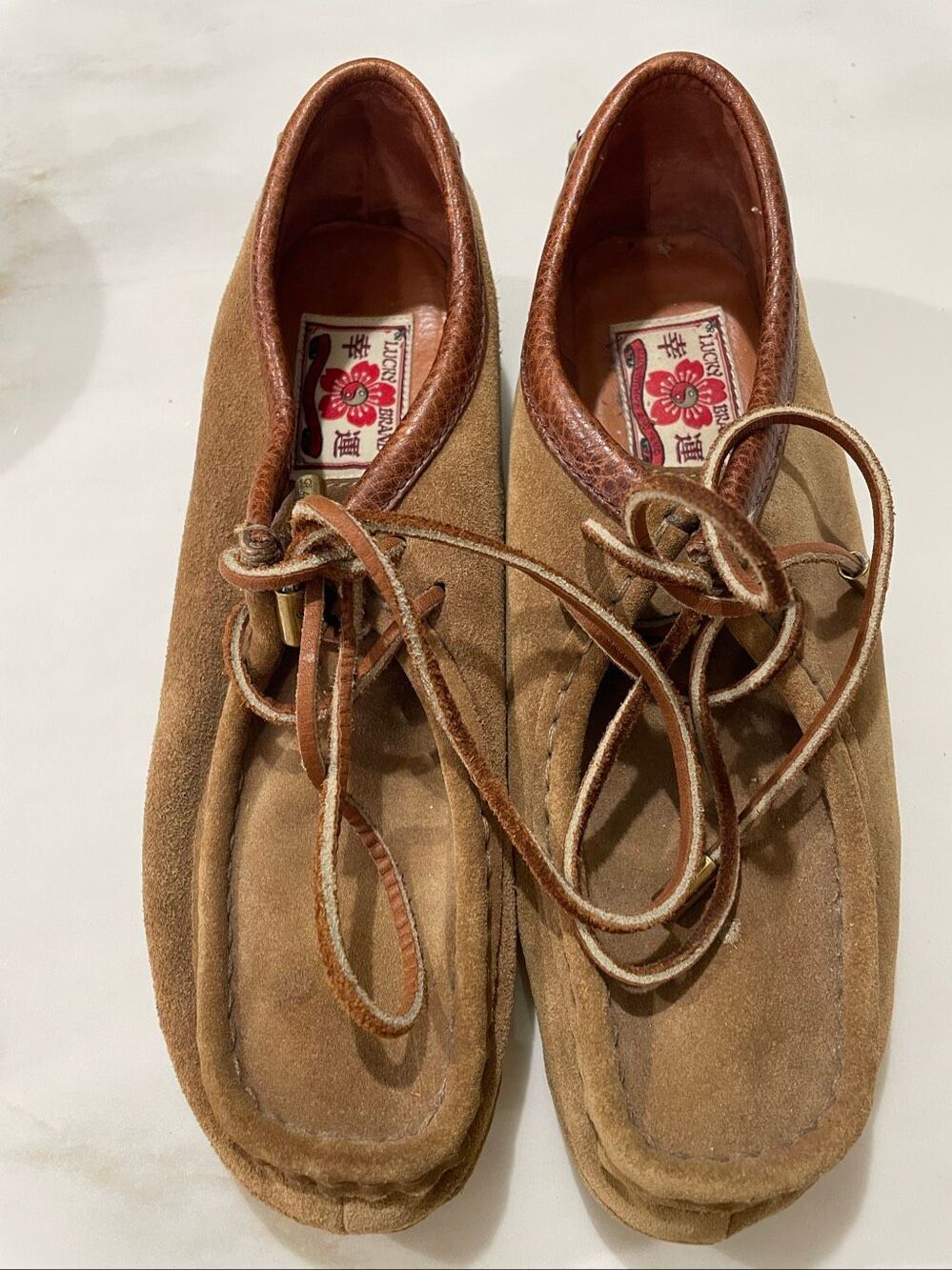 Vintage Lucky Brand brown suede moccasin-style wallabee shoes